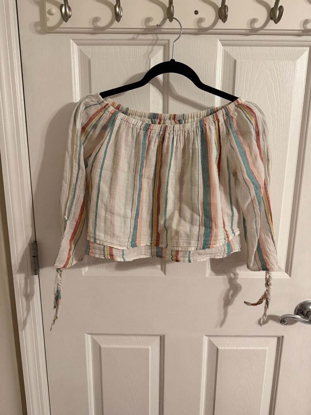 Thread & Supply Off-the-Shoulder Striped Long Sleeve Crop Top. Size Small.